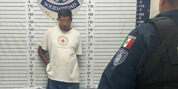 Detienen a sujeto con droga en puesto de inspección en Playa del Carmen