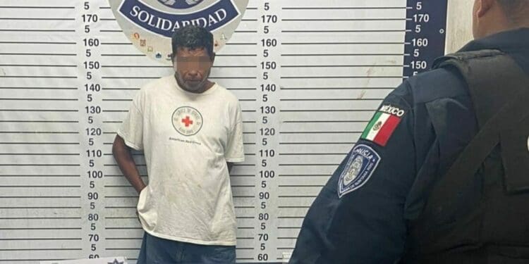 Detienen a sujeto con droga en puesto de inspección en Playa del Carmen