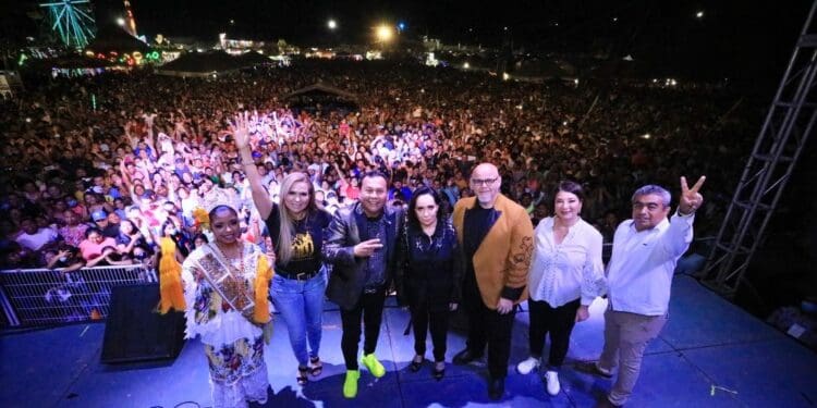 Cierran con gran éxito la Feria del Carmen 2022