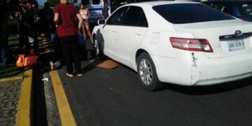 Atropella automóvil a ciclista en Playa del Carmen