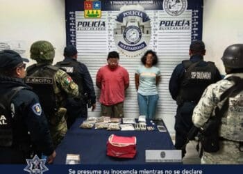 Captan infraganti a dos sujetos intercambiando droga en Solidaridad