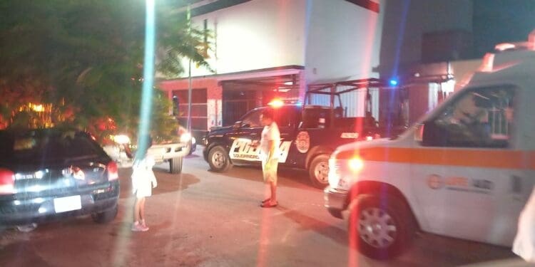 Flamazo de tanque de gas provoca movilización en el fraccionamiento Bosque Real de Playa del Carmen