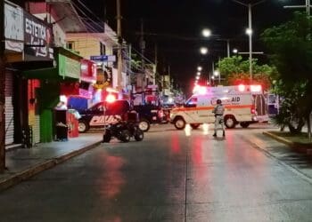 Matan a uno y hieren a dos en ataque a restaurante en Playa del Carmen; hay un detenido