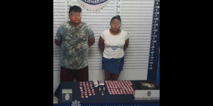 Pareja con más de 100 bolsas de droga es detenida en Puerto Aventuras