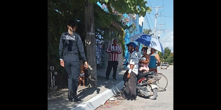 Policías de Solidaridad encuentran niña en la calle y la regresan a casa
