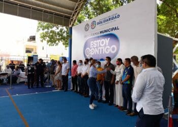 Tiendas en zonas habitacionales pueden regularizarse, recalca Lili Campos