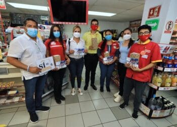 Redondear en OXXO beneficia a familias de Solidaridad