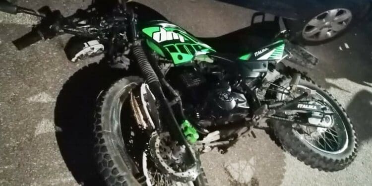 Capturan a presunto asaltante armado tras sufrir accidente en Playa del Carmen