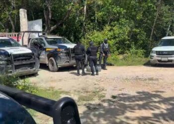 Hallan tres osamentas en pozo en zona rural de Solidaridad