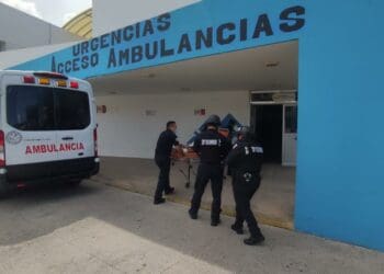 Hombre intenta fugarse con droga, pero sufre choque diabético