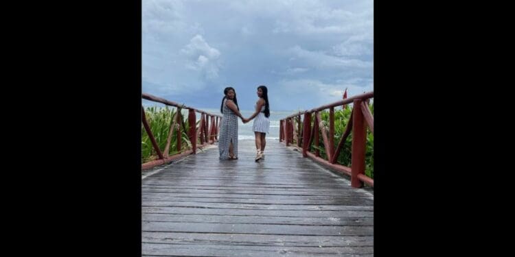 Presume Yalitza Aparicio su visita a la Riviera Maya