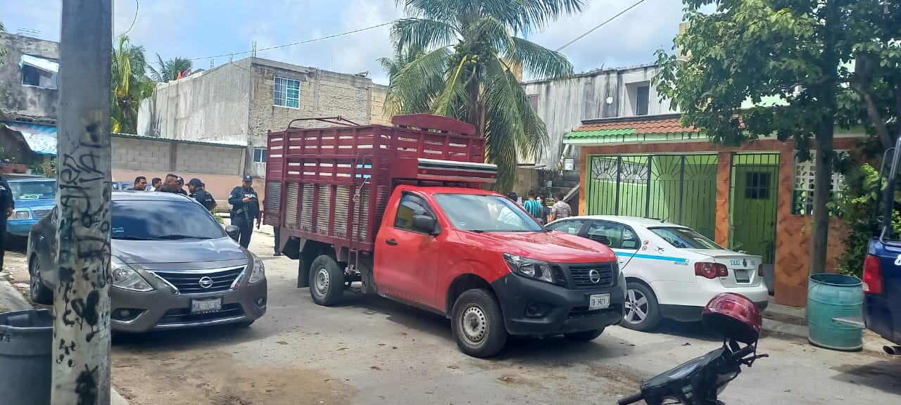 Vecinos frustran un intento de desalojo en Playa del Carmen