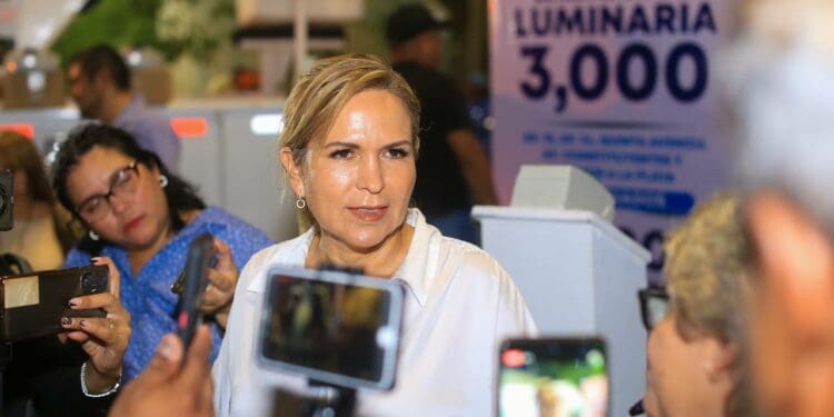 Iluminamos de nuevo a Solidaridad: Lili Campos