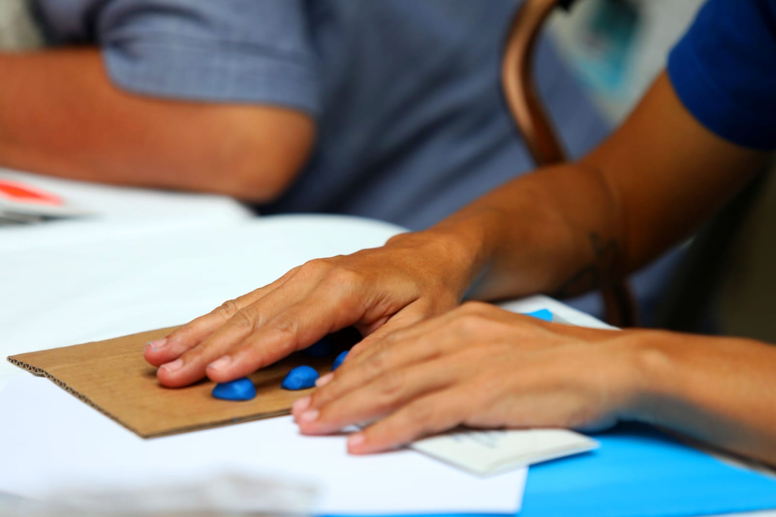 Concluye con éxito curso de aprendizaje del Sistema Braille