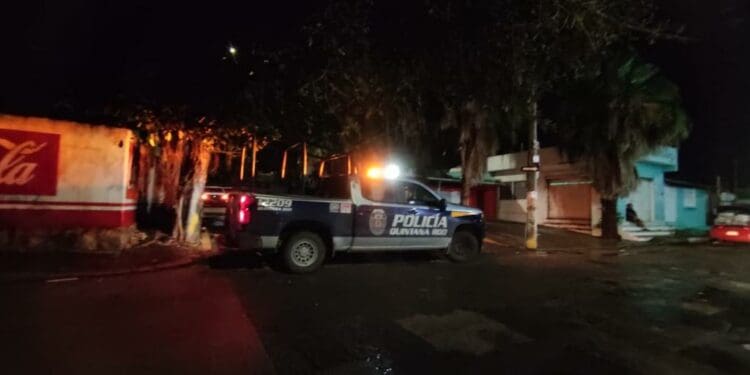 Abandonan cuerpo sin vida, con señales de tortura, en calles de Playa del Carmen