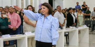 Asume Kira Iris secretaría general del Ayuntamiento de Solidaridad