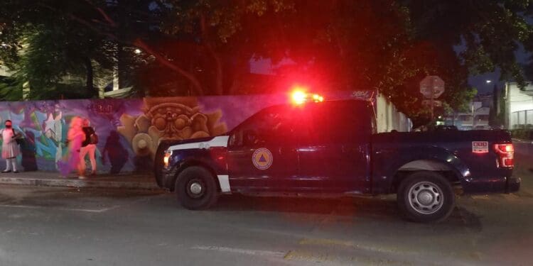 Niña sufre descarga eléctrica en escuela de Playa del Carmen