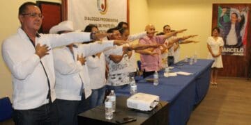 Organizan simpatizantes de Ebrard un Comité Estatal