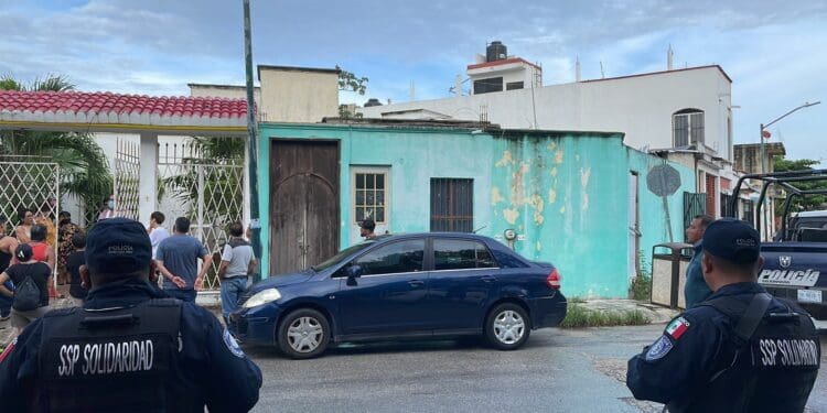 Pareja de la tercera edad denuncia a financiera Ci Banco de desalojo violento en Playa del Carmen