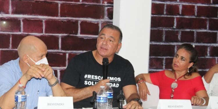 Revocan vinculación a proceso de Carlos Mimenza