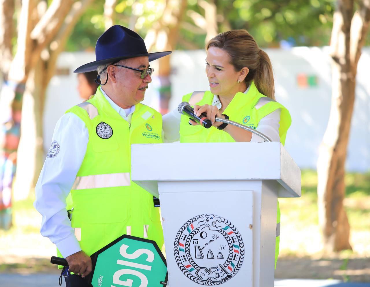 Lili Campos dignifica el trabajo de vigilantes ciudadanos