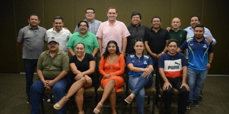 "Swami Mostalac y Dinack Garza son Premio Municipal del Deporte* 