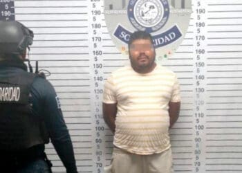 Otra vez In House: capturan a sujeto con narcóticos y arma con balines