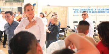 Lili Campos fortalece clínica contra adicciones para reos