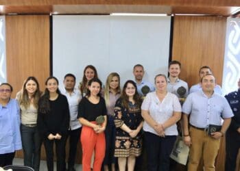 Lili Campos refuerza relaciones con países europeos