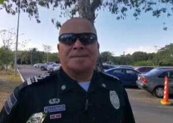 Exhortan a vendedores y artistas a que se retiren de cruceros en Playa del Carmen