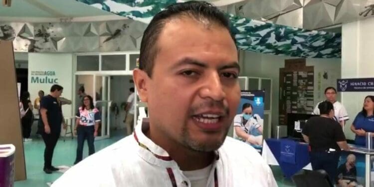 Con feria vocacional buscan que jóvenes elijan nuevas carreras, no las más saturadas