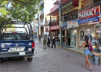 Detienen a 15 personas tras agresión armada en la zona turística de Playa del Carmen