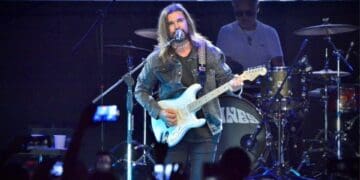 Grandiosa presentación de Juanes y paseo de comparsas