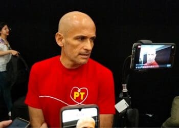 Reestructurará Congreso local impuesto del 2% a operadores de plataformas digitales, adelanta Hugo Alday