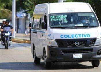 Transporte público se ve rebasado en Playa del Carmen; probarán vehículo inclusivo y eléctrico