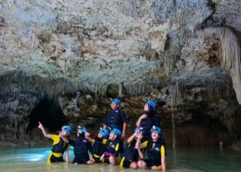 Gobierno municipal impulsa valores cívicos y educación ambiental