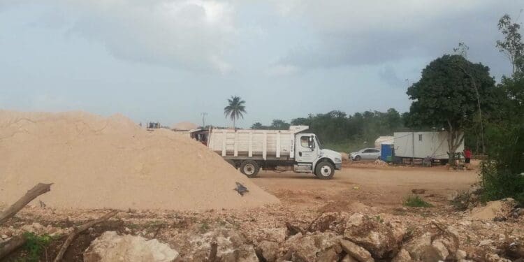 Afinan autoridades operatividad del Tren Maya con empresarios de Quintana Roo