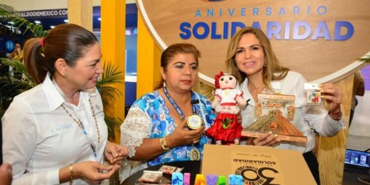 Lili Campos intensifica reuniones productivas en feria turística