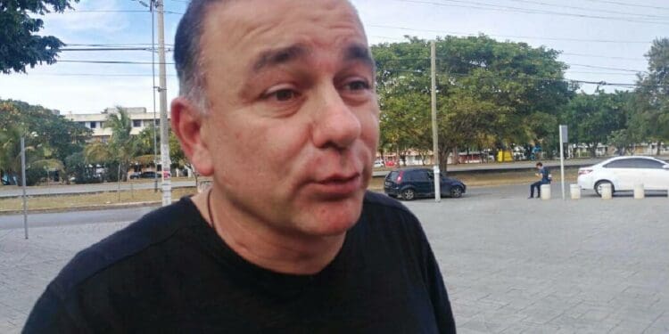 Trasladan a Mimenza a cárcel de Playa del Carmen