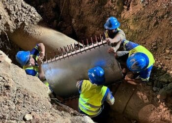 Aguakan concluye los trabajos de reparación de fuga de agua potable y regulariza el servicio en Solidaridad