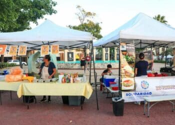 Impulsan talento de artesanos y productores