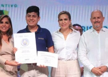Recibe Solidaridad 219 distintivos de calidad turística