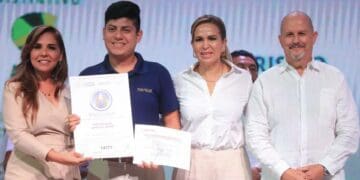 Recibe Solidaridad 219 distintivos de calidad turística