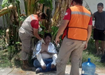 Repartidor de gas LP sufre quemaduras por ‘flamazo’ de tanque en Puerto Aventuras