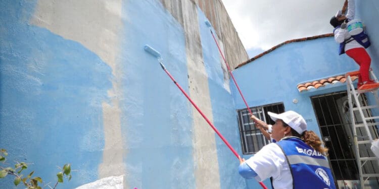 Arranca "Pinta Tu Fachada" en beneficio de 20 mil familias