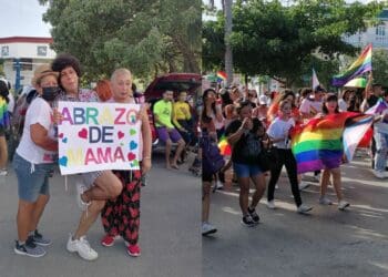 Invitan a marcha del orgullo LGBTTTIQ+