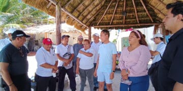 Protestan trabajadores del hotel Playa Maya, en Solidaridad, por presuntas violaciones a sus derechos laborales