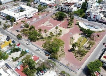 Remodelación de la Plaza 28 de julio de Playa del Carmen costará 45 millones de pesos