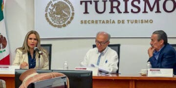Toma protesta Lili Campos como presidenta de la Asociación Nacional de Municipios Turísticos