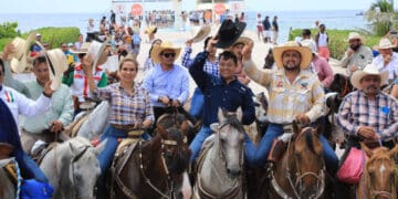Alistan Segunda Cabalgata Urbana como parte de la Feria del Carmen